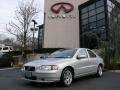 Silver Metallic - S60 2.5T Photo No. 1