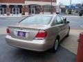 Desert Sand Mica - Camry LE Photo No. 26