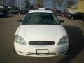 2005 Vibrant White Ford Taurus SE  photo #13