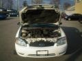 2005 Vibrant White Ford Taurus SE  photo #14