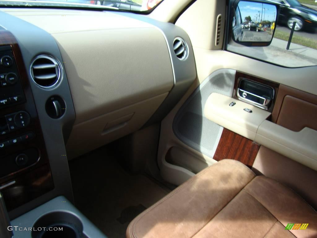 2006 F150 King Ranch SuperCrew 4x4 - Oxford White / Castano Brown Leather photo #20