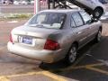 Radium Metallic - Sentra 1.8 Photo No. 6