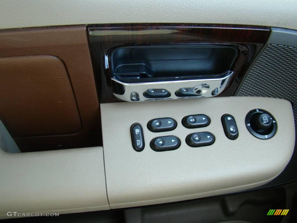2006 F150 King Ranch SuperCrew 4x4 - Oxford White / Castano Brown Leather photo #24