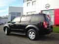 Super Black - Pathfinder SE 4x4 Photo No. 8