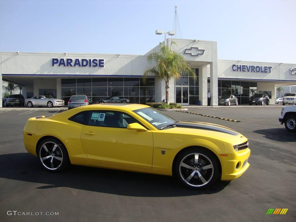 Rally Yellow Chevrolet Camaro