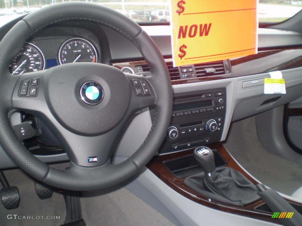 2009 3 Series 335i Sedan - Space Grey Metallic / Grey photo #3