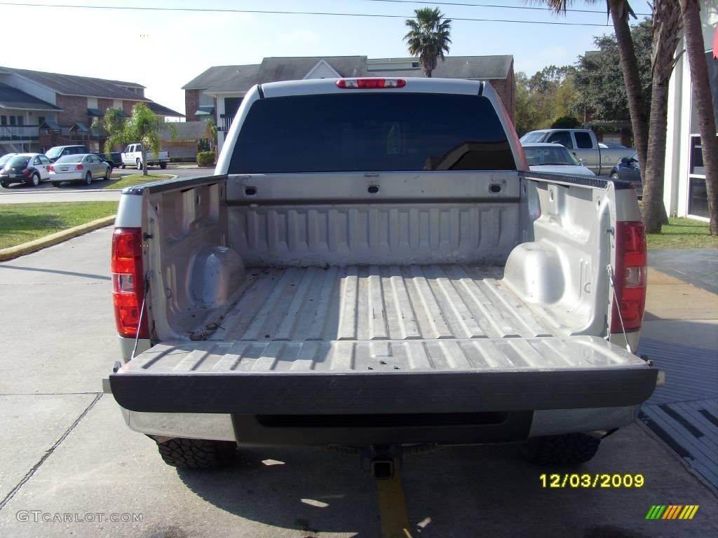 2008 Silverado 1500 LT Crew Cab 4x4 - Silver Birch Metallic / Light Titanium/Ebony Accents photo #3