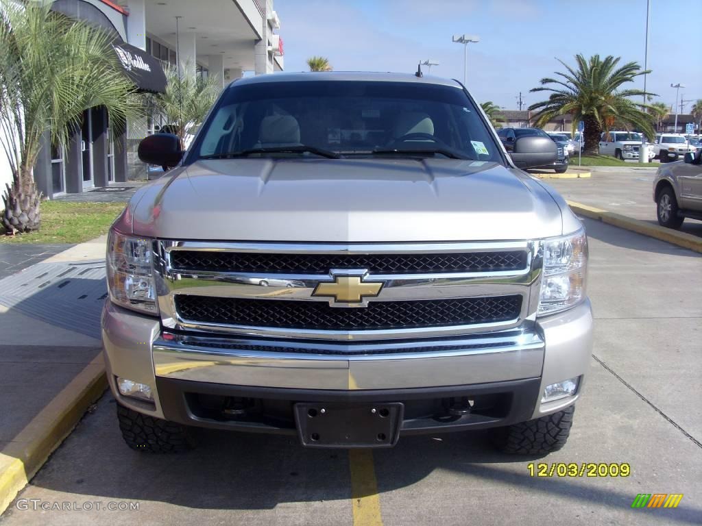 2008 Silverado 1500 LT Crew Cab 4x4 - Silver Birch Metallic / Light Titanium/Ebony Accents photo #7