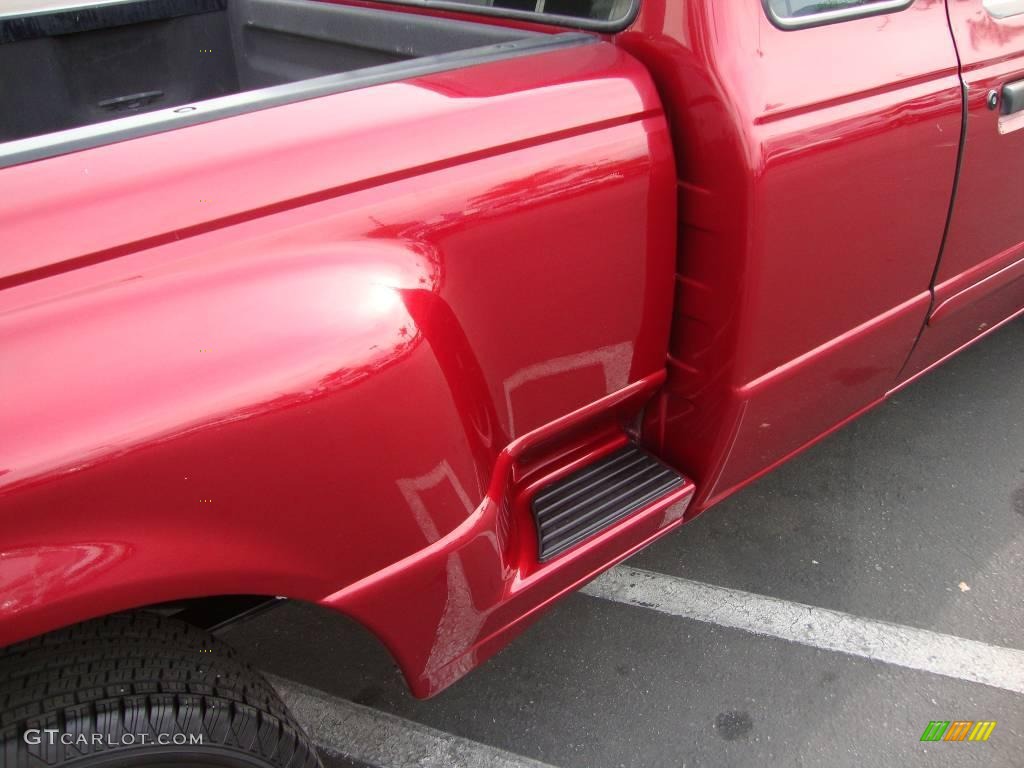 1997 Ranger Splash Extended Cab - Toreador Red Metallic / Medium Graphite photo #26