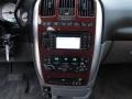 2007 Brilliant Black Crystal Pearl Chrysler Town & Country Limited  photo #22