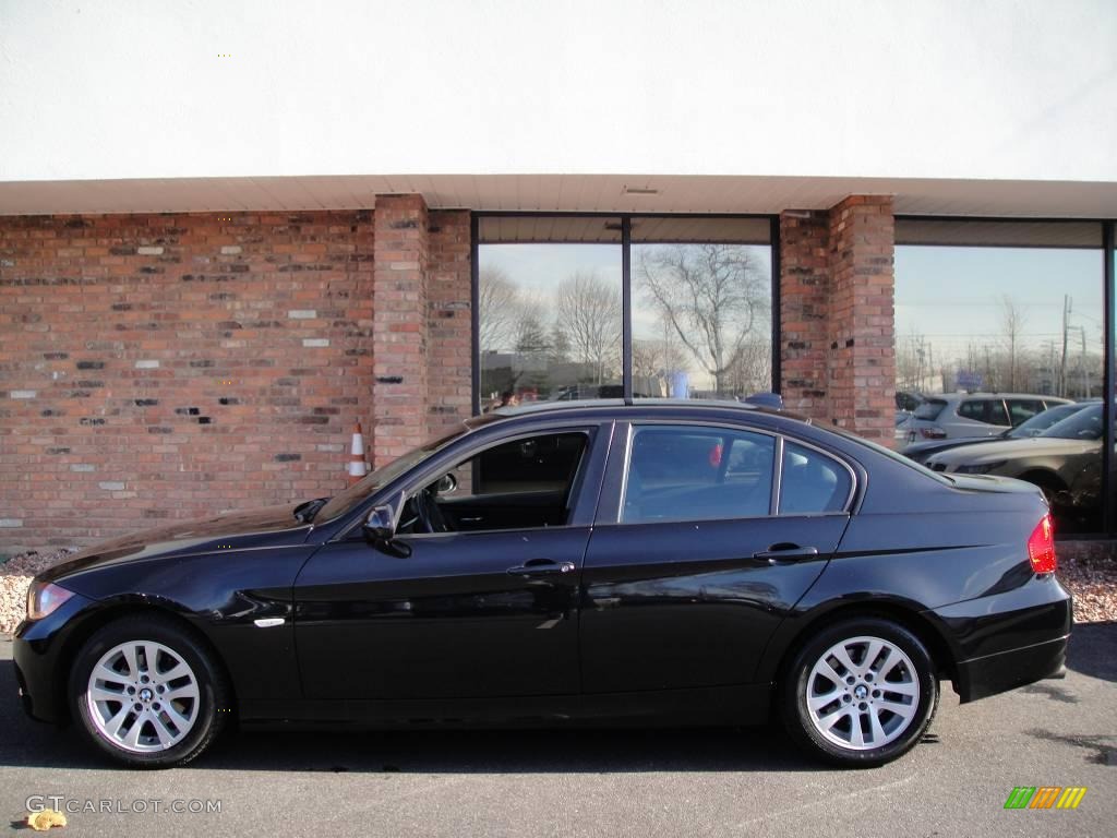 2007 3 Series 328xi Sedan - Black Sapphire Metallic / Black photo #3