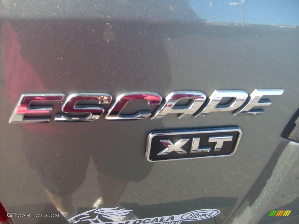 2007 Escape XLT 4WD - Titanium Green Metallic / Medium/Dark Pebble photo #9