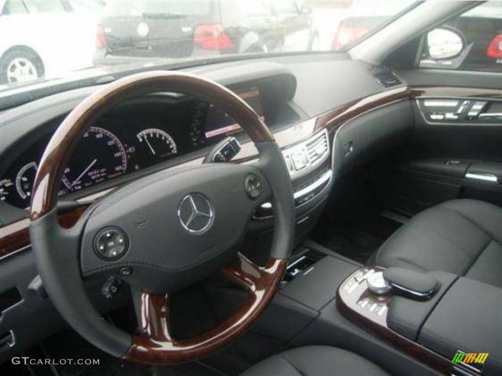 2008 S 550 4Matic Sedan - Black / Black photo #5