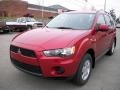 Rally Red Metallic - Outlander ES Photo No. 1