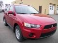 Rally Red Metallic - Outlander ES Photo No. 7