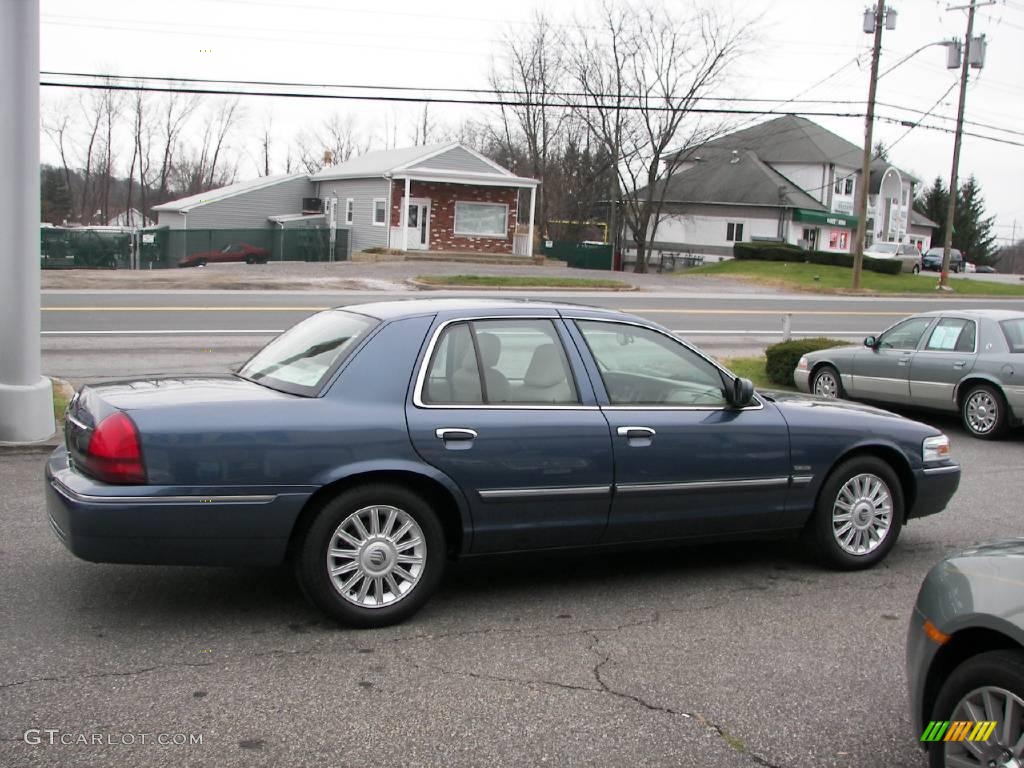 2009 Grand Marquis LS - Norsea Blue Metallic / Light Camel photo #16