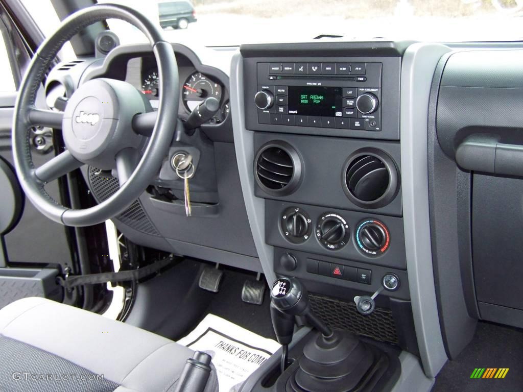 2009 Wrangler X 4x4 - Black / Dark Slate Gray/Medium Slate Gray photo #13