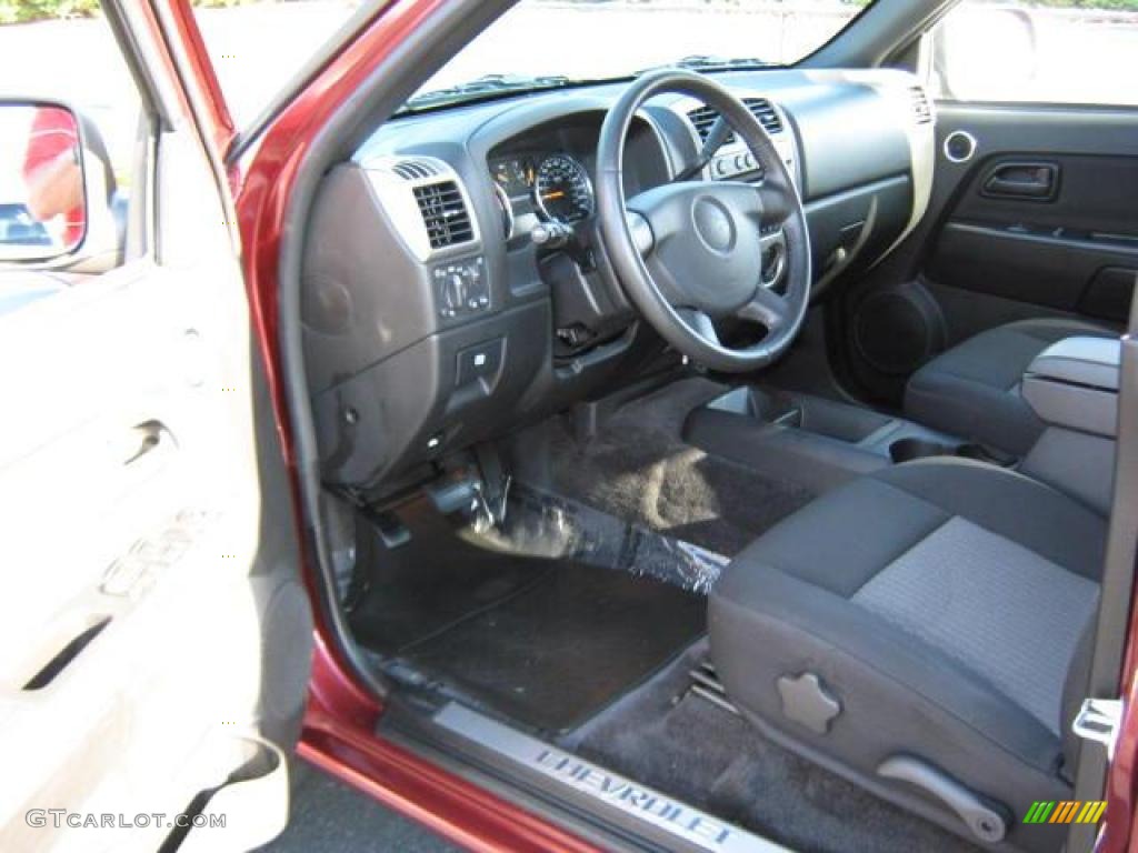 2007 Colorado LT Crew Cab 4x4 - Deep Ruby Red Metallic / Medium Pewter photo #4