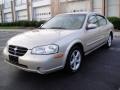 2000 Sunlit Sand Metallic Nissan Maxima GLE  photo #1