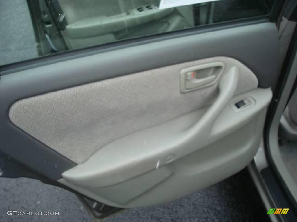2001 Camry LE - Antique Sage Pearl / Gray photo #13