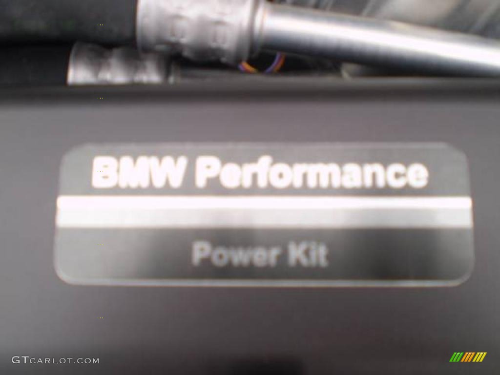 2010 3 Series 335i xDrive Sedan - Black Sapphire Metallic / Black photo #3