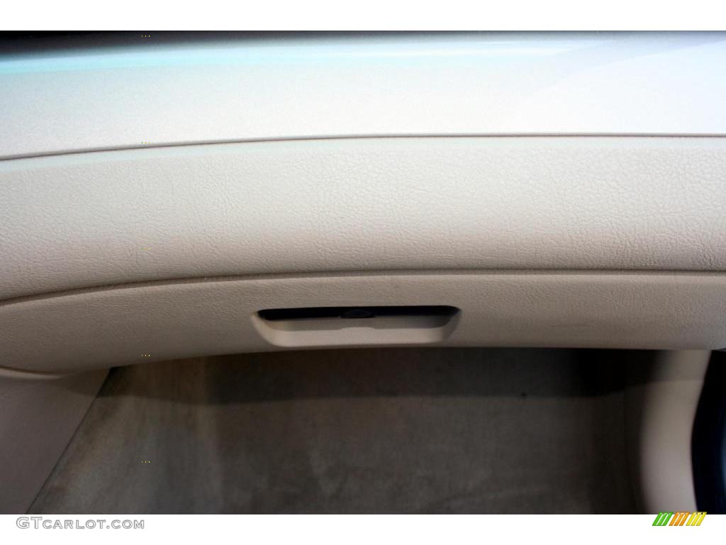 2001 3 Series 330i Sedan - Alpine White / Sand photo #59