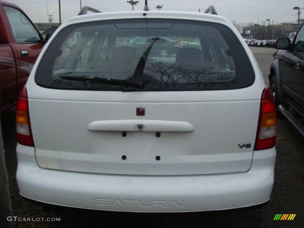 2000 L Series LW2 Wagon - Bright White / Gray photo #3