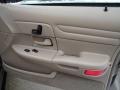 2001 Arizona Beige Metallic Ford Crown Victoria LX  photo #18