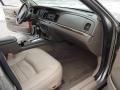 2001 Arizona Beige Metallic Ford Crown Victoria LX  photo #20