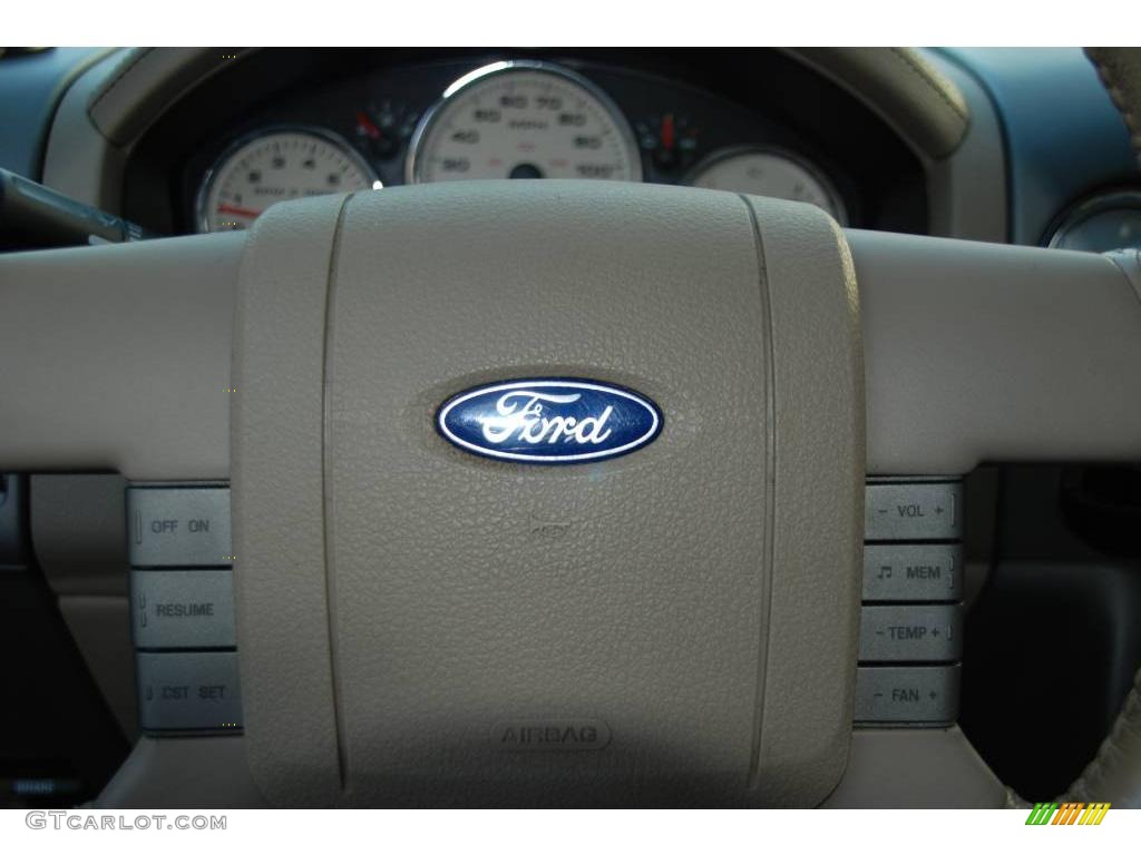 2004 F150 Lariat SuperCrew - Black / Tan photo #23