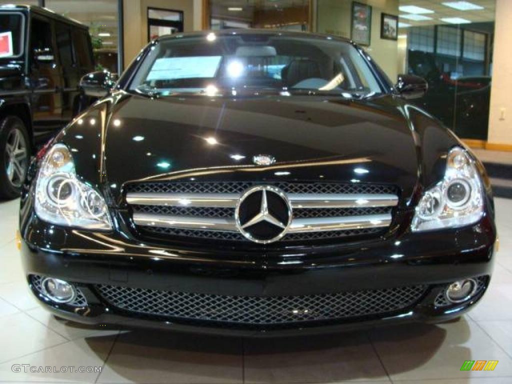 2010 CLS 550 - Black / Black photo #2