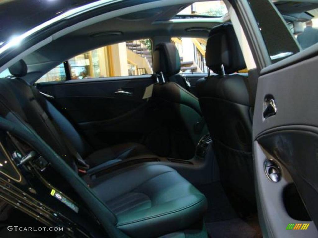 2010 CLS 550 - Black / Black photo #13