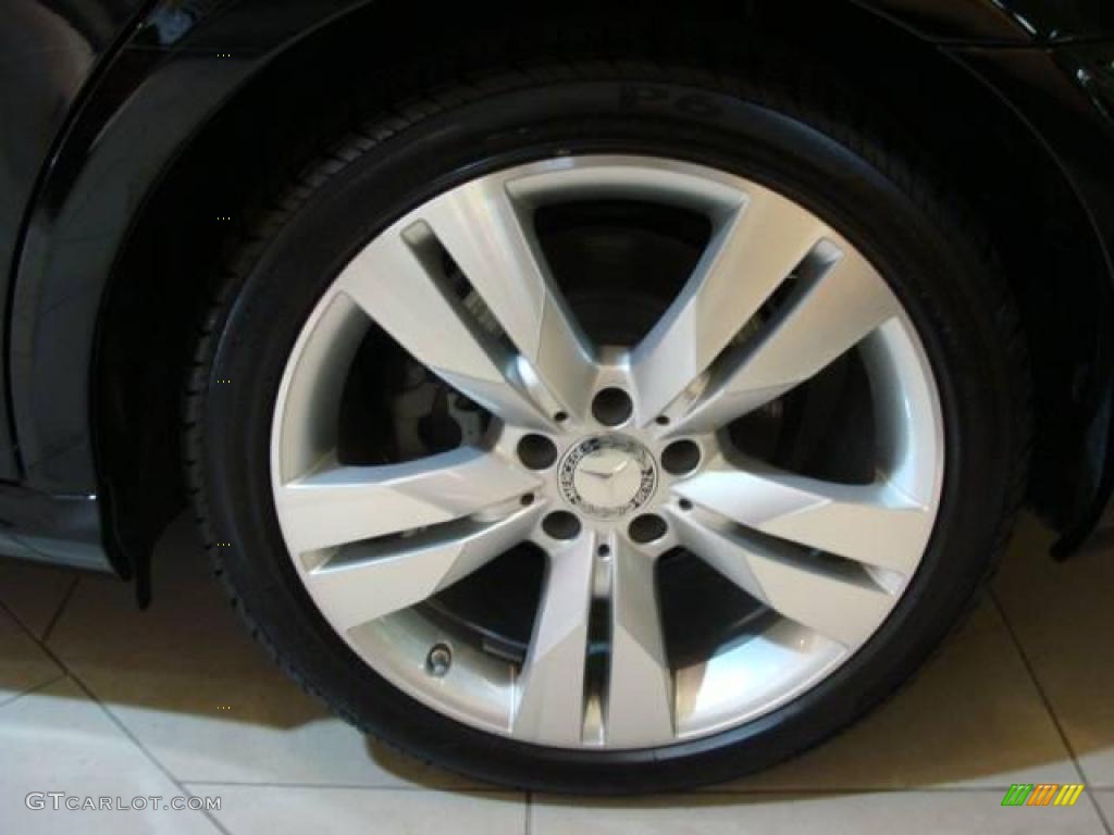 2010 CLS 550 - Black / Black photo #15