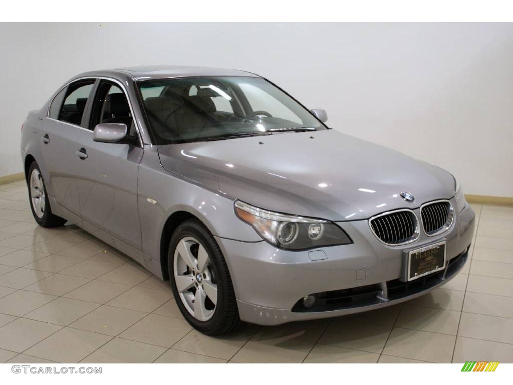 2007 5 Series 525xi Sedan - Silver Grey Metallic / Black photo #1