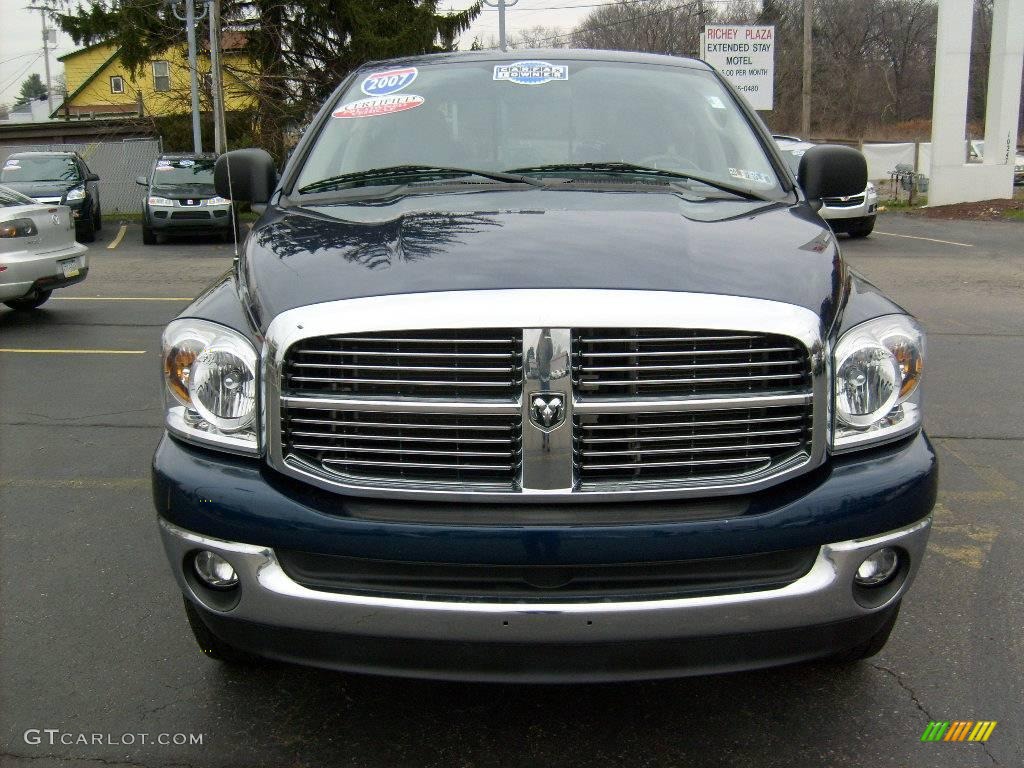 2007 Ram 1500 Big Horn Edition Quad Cab 4x4 - Patriot Blue Pearl / Medium Slate Gray photo #7