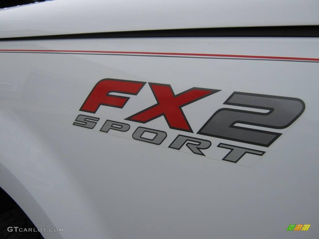 2007 F150 FX2 Sport SuperCrew - Oxford White / Black/Red photo #12