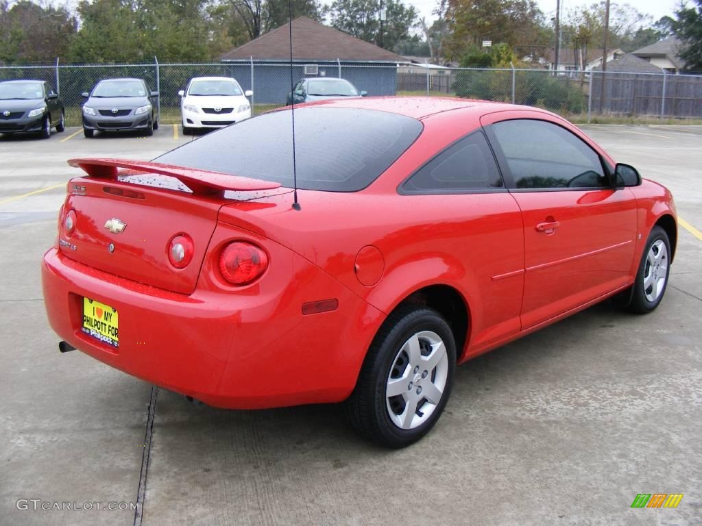 2007 Cobalt LS Coupe - Victory Red / Gray photo #3