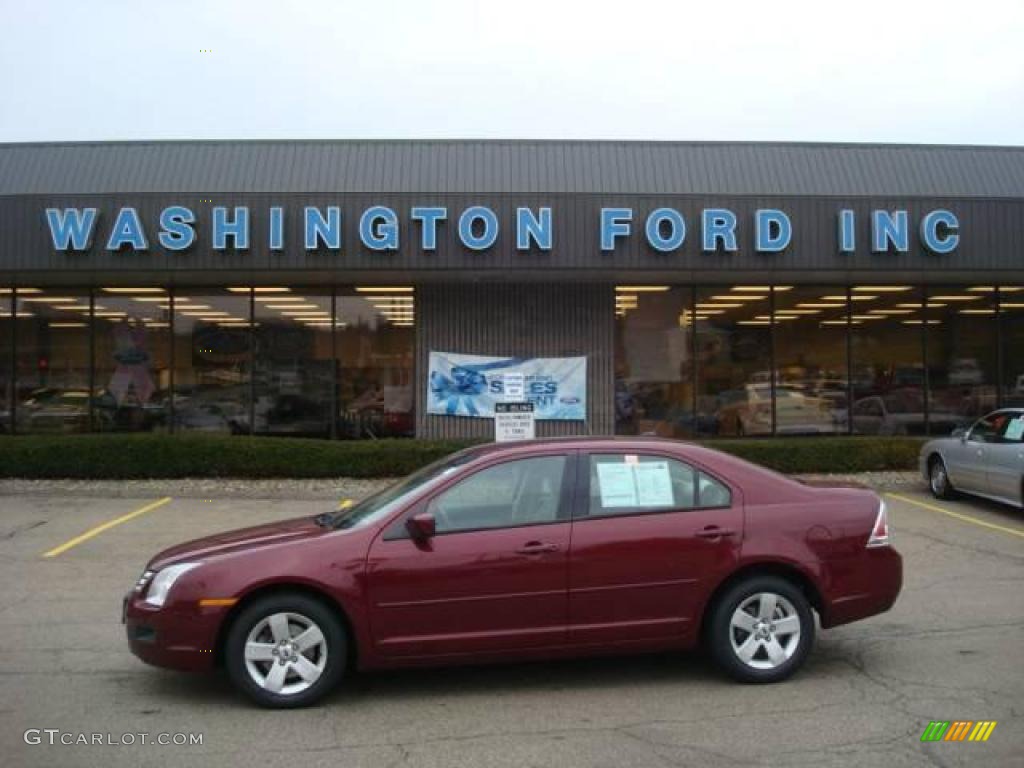 2007 Fusion SE - Merlot Metallic / Camel photo #1