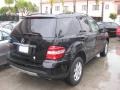 Black - ML 350 4Matic Photo No. 3