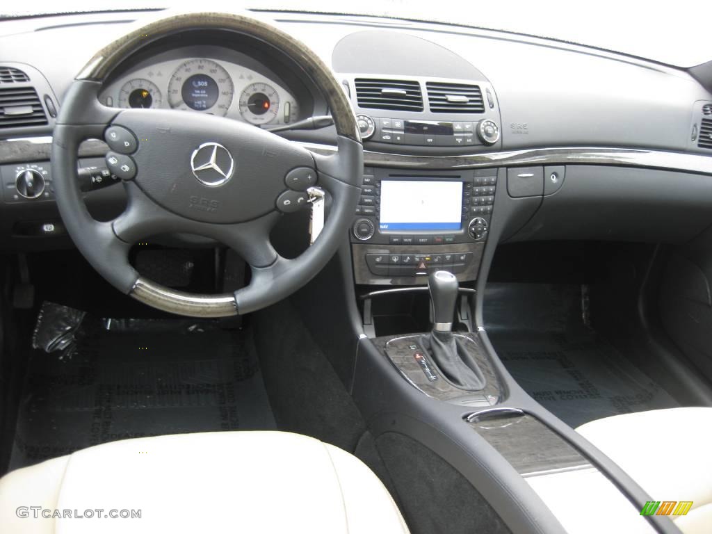 2008 E 350 Sedan - Arctic White / Sahara Beige/Black photo #22