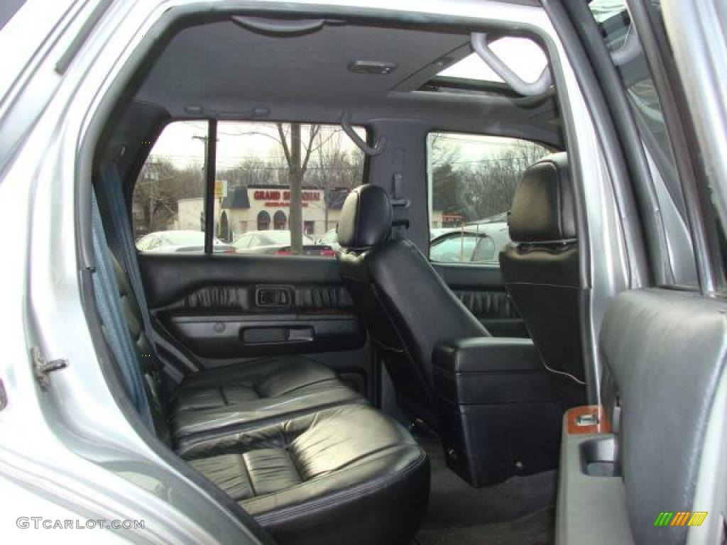 2001 QX4 4x4 - Silver Sage Metallic / Graphite photo #12