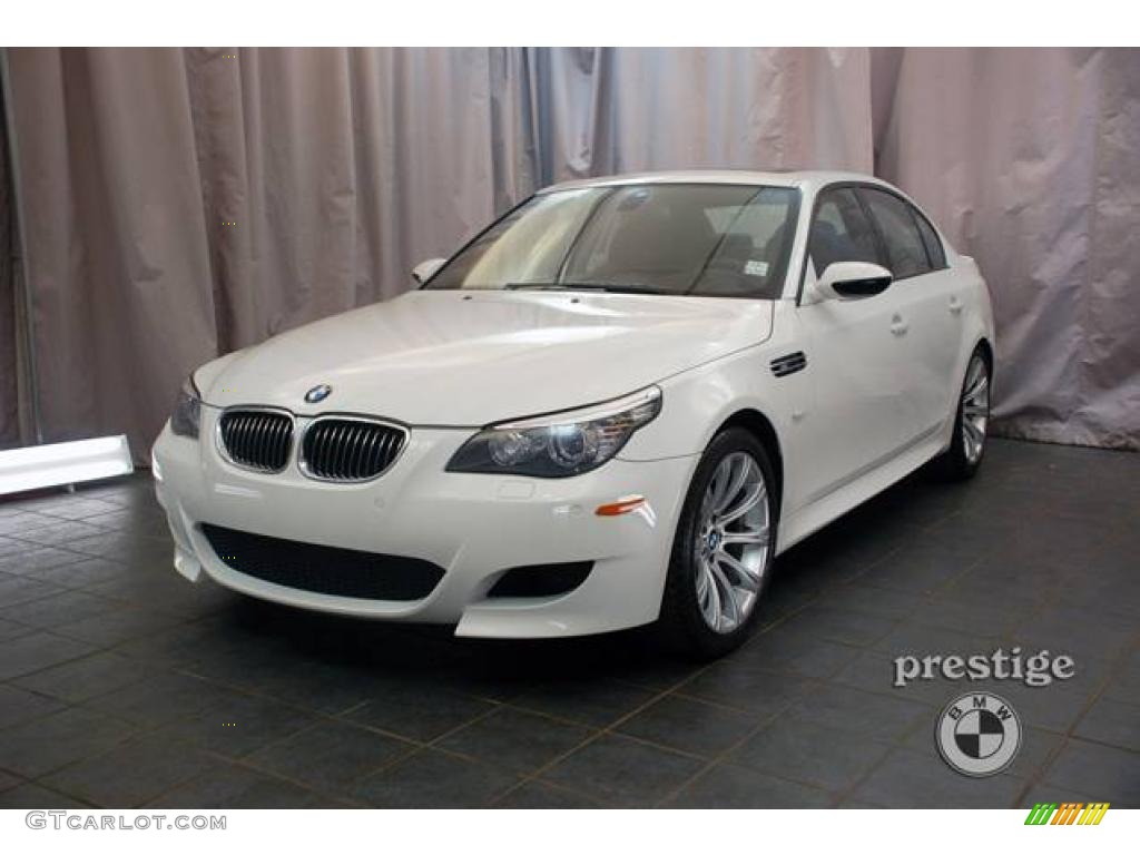 2008 M5 Sedan - Alpine White / Black photo #1