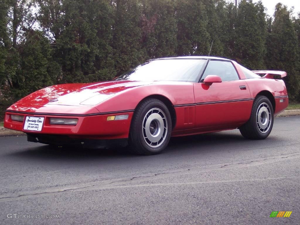 1985 Corvette Coupe - Bright Red / Carmine Red photo #2