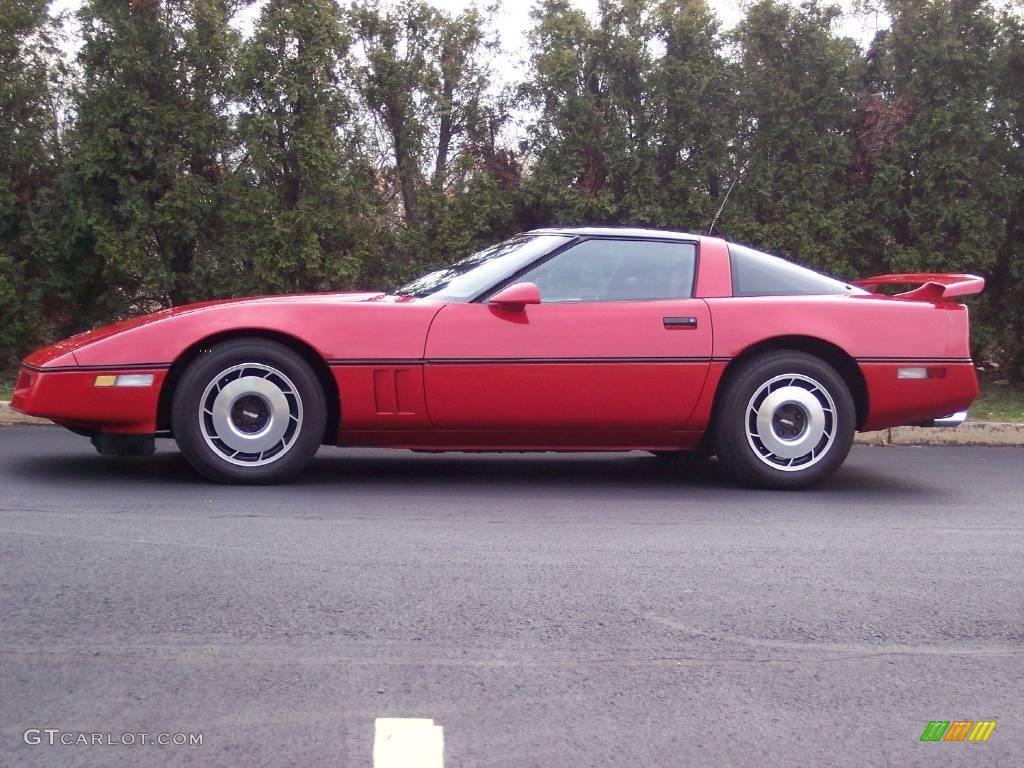 1985 Corvette Coupe - Bright Red / Carmine Red photo #5