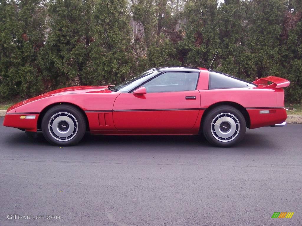 1985 Corvette Coupe - Bright Red / Carmine Red photo #6