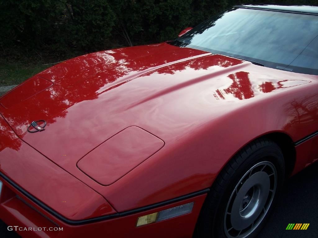 1985 Corvette Coupe - Bright Red / Carmine Red photo #10