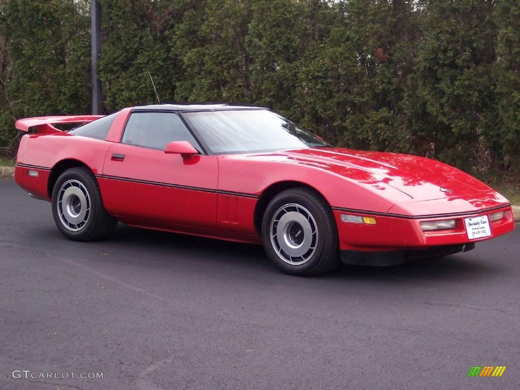 1985 Corvette Coupe - Bright Red / Carmine Red photo #19