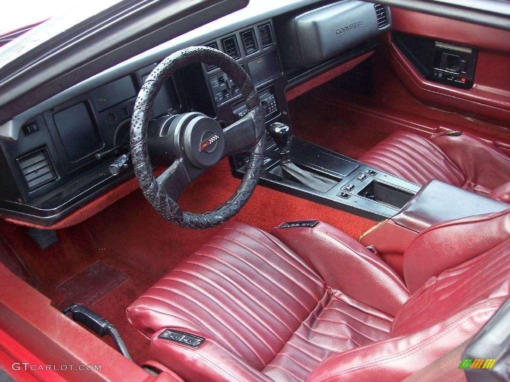 1985 Corvette Coupe - Bright Red / Carmine Red photo #26