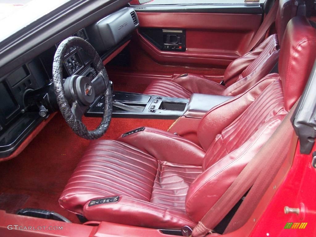 1985 Corvette Coupe - Bright Red / Carmine Red photo #27
