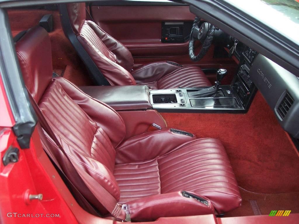 1985 Corvette Coupe - Bright Red / Carmine Red photo #32